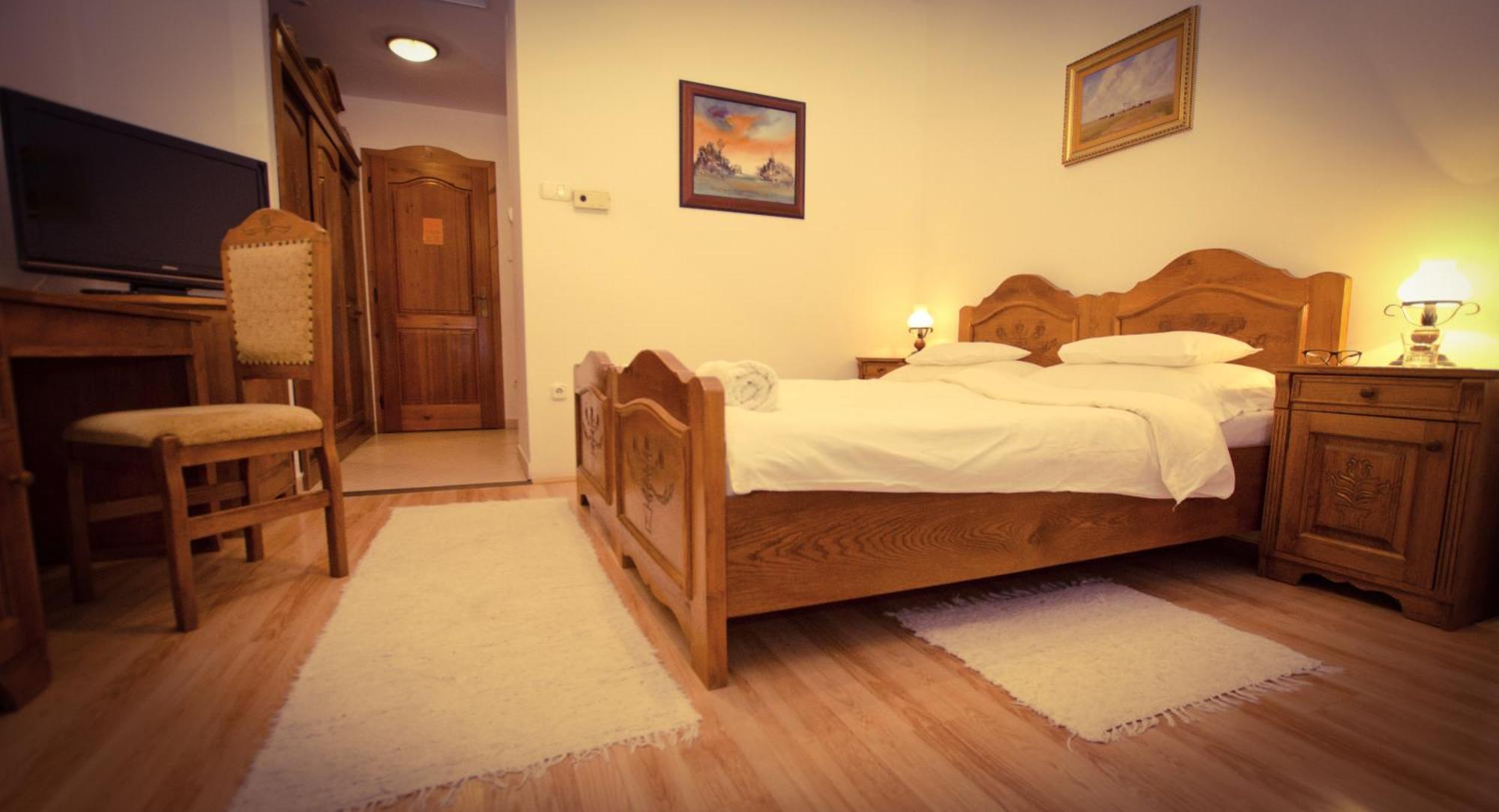 Hotel Kemences Csarda Es Panzio Hajdúszoboszló Exteriér fotografie